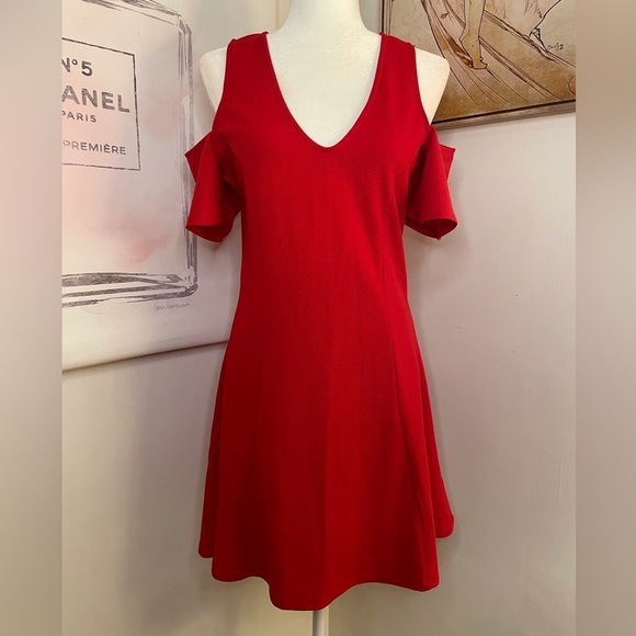 Hot Topic Almost Famous Cold Shoulder Dress Fit & Flare Above Knee Red Size L - Picture 13 of 14